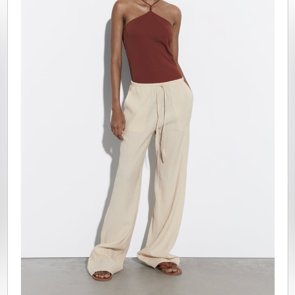 New with tags full lenght Pants
